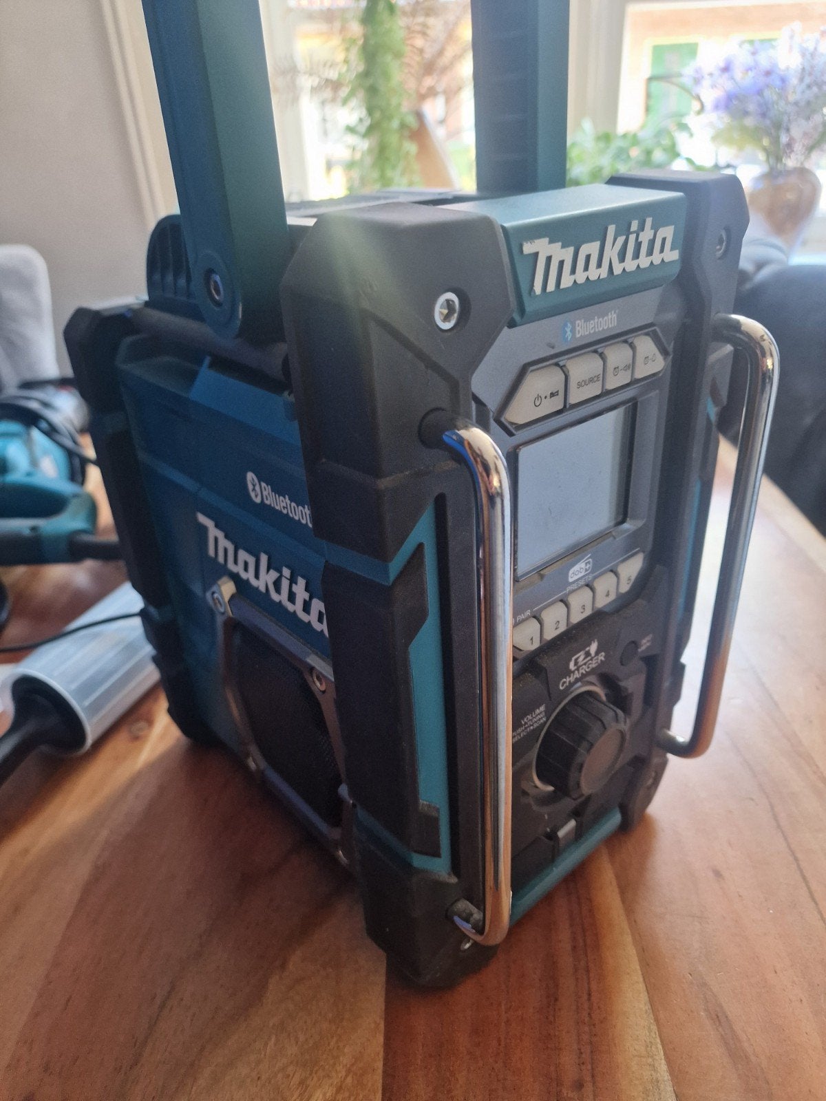 Makita Bouwradio DMR301 - Zo goed als nieuw, Audio, Tv en Foto, Radio's, Ophalen of Verzenden, Zo goed als nieuw, Bouwradio