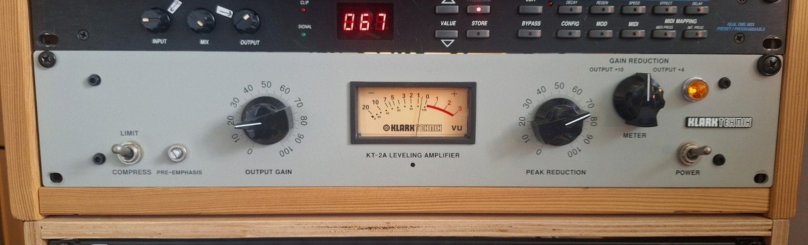 Klark Teknik 2A-KT buizen compressor, Ophalen of Verzenden, Zo goed als nieuw, Compressor