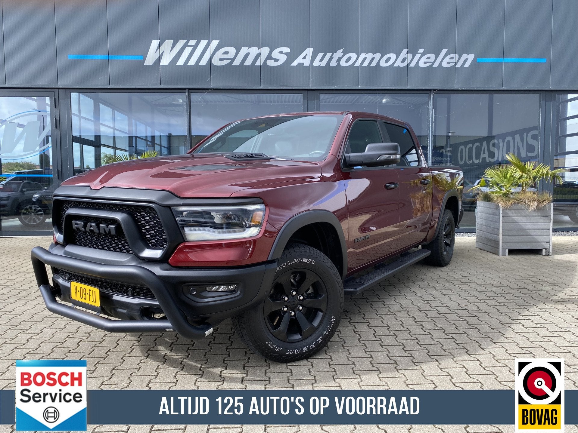 Dodge Ram 1500 5.7 V8 4x4 Crew Cab Rebel Stoelverwarming Cam, Auto's, Dodge, Automaat, Gebruikt, 5654 cc, Met garantie (alle)