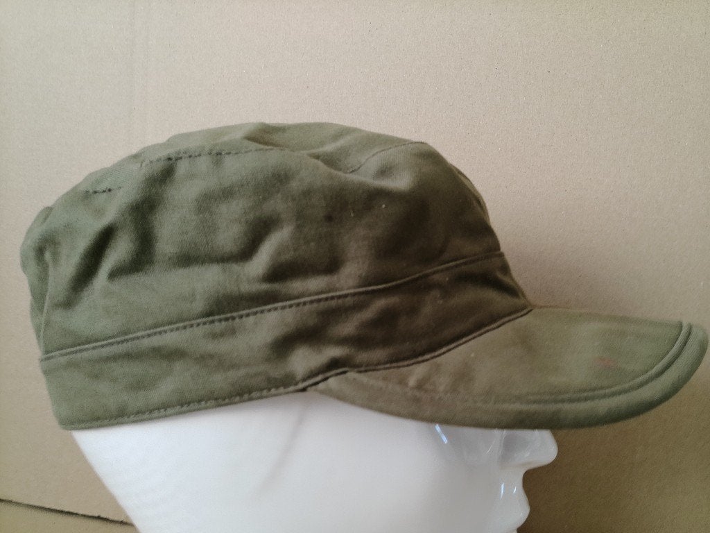 Vintage leger pet veldpet leger veldpet legerpet Landmacht, Ophalen of Verzenden