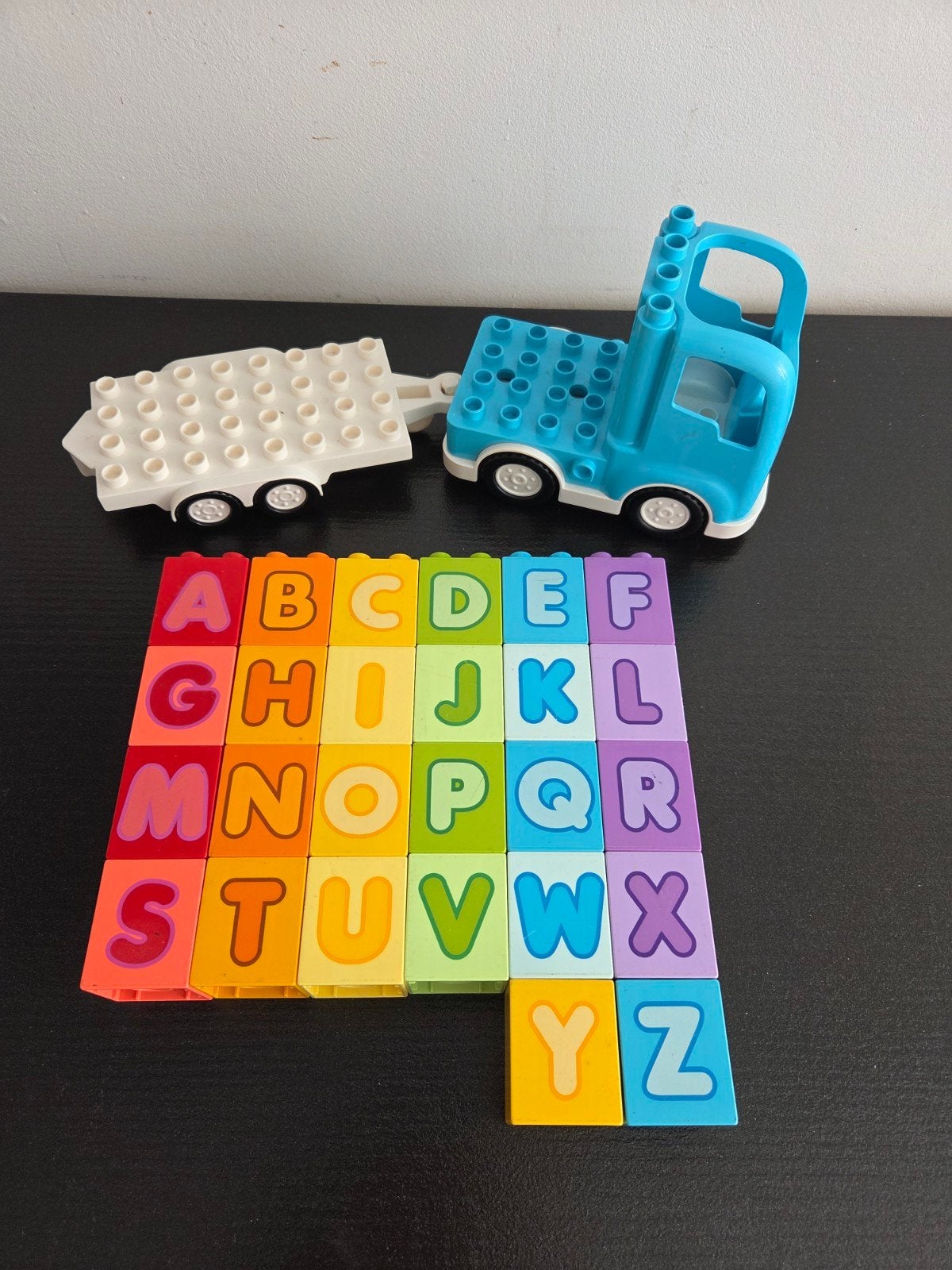 Lego Duplo alfabetvrachtwagen incl. 26 letters, Ophalen of Verzenden, Zo goed als nieuw, Overige merken