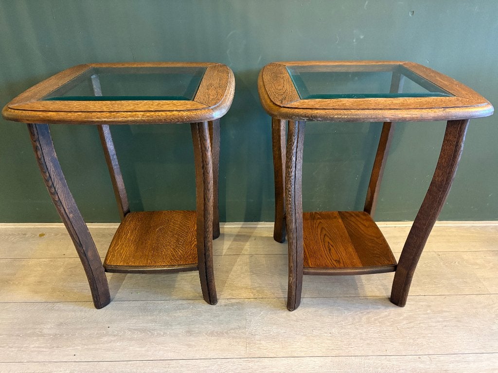 Set indentieke Antieke Arts-Craft&Art-Deco Bijzettafeltjes., Ophalen