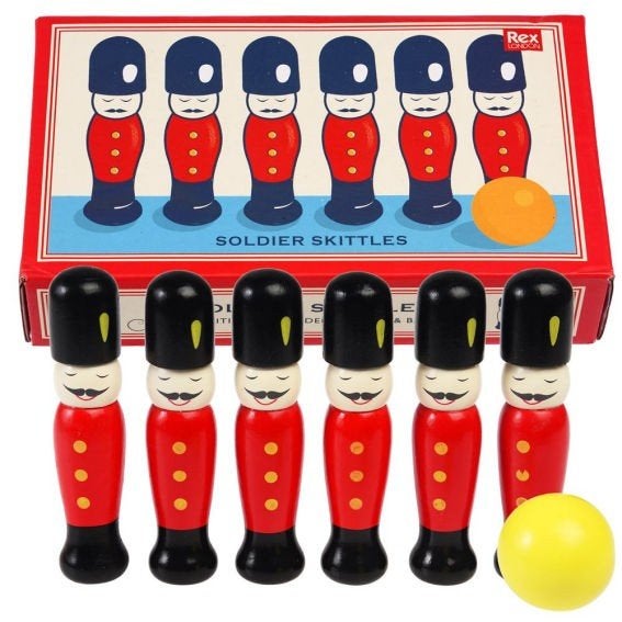 NIEUW Houten kegelspel Soldier Skittles, soldaatjes, Ophalen of Verzenden, Nieuw, Overige typen