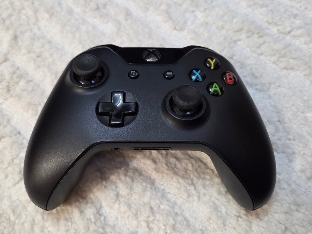 Xbox One Controller Draadloos *ORIGINEEL Microsoft*, Spelcomputers en Games, Ophalen, Zo goed als nieuw, 500 GB, Met 1 controller