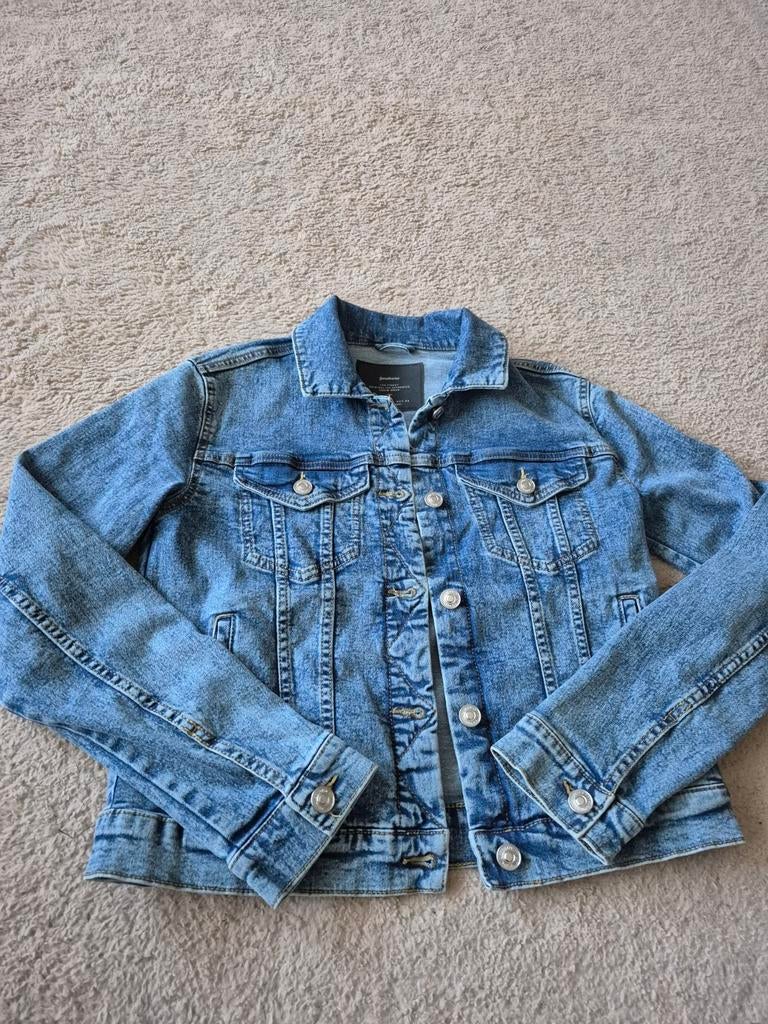 Spijkerjasje Stradivarius maat S, Ophalen of Verzenden, Zo goed als nieuw, Maat 36 (S), Blauw