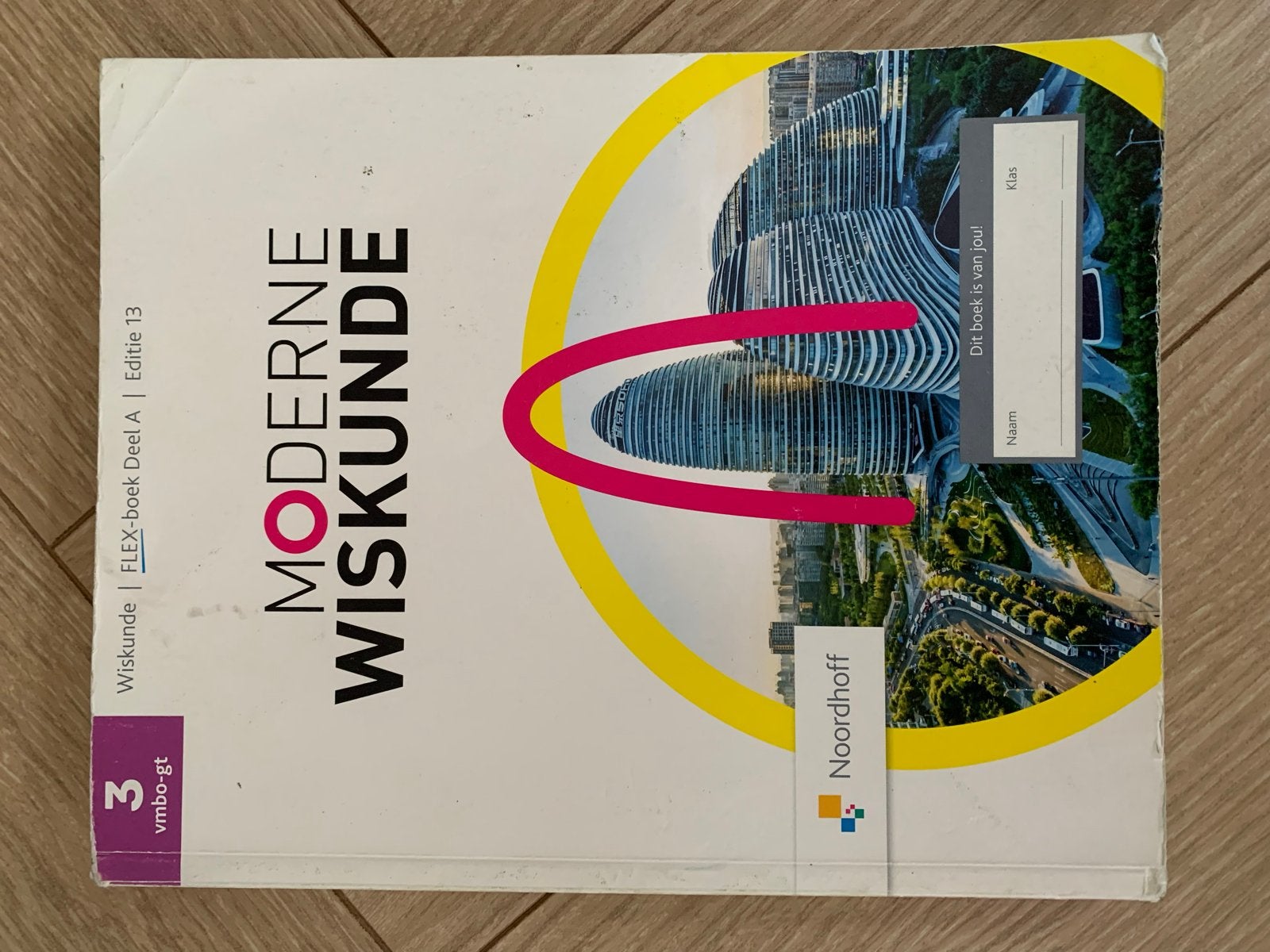 Moderne Wiskunde VMBO-GT Deel A Editie 13, Ophalen of Verzenden, Gelezen, VMBO, Wiskunde A
