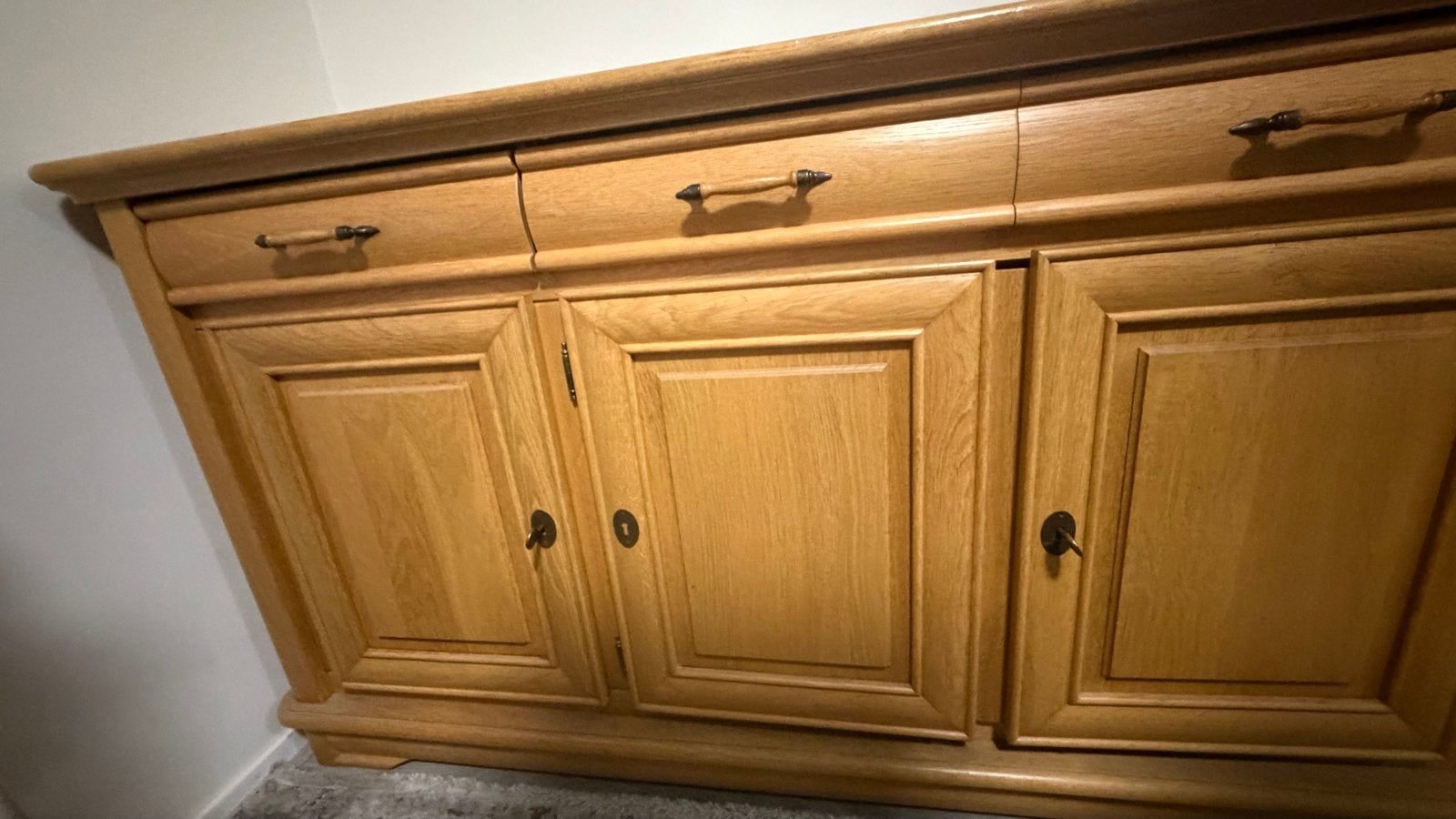 Eikenhouten dressoir met lades en deuren, Gebruikt, 150 tot 200 cm, Eikenhout, Ophalen of Verzenden