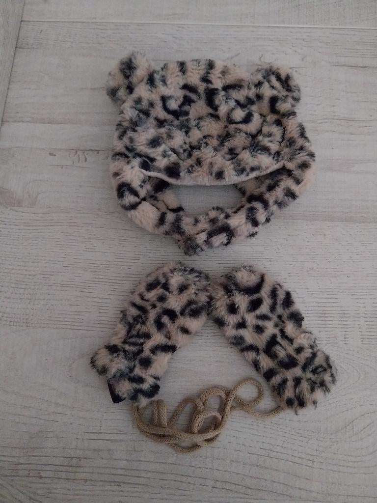 Wibra lekker warm wintersetje baby muts en wanten, Ophalen of Verzenden, Zo goed als nieuw, Wibra, Meisje