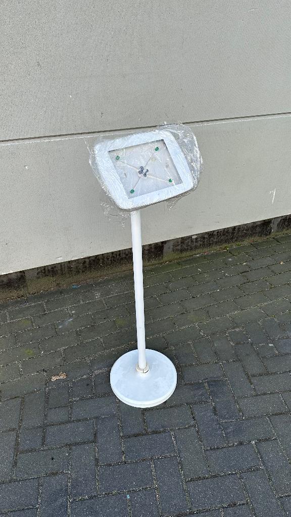 iPad design statief wit (10 stuks beschikbaar), Ophalen, Zo goed als nieuw, 10 inch, Bescherming voor- en achterkant