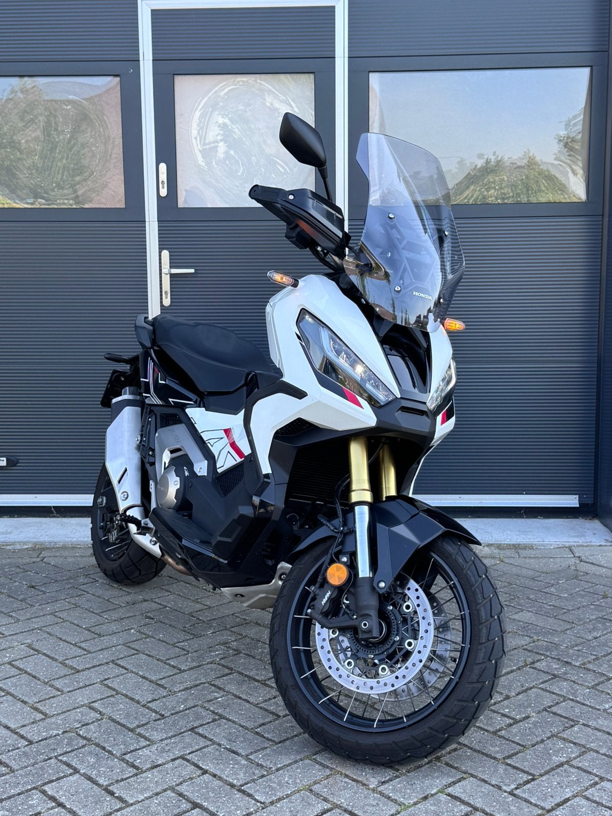 Honda X ADV 750 special edition, Particulier, Scooter