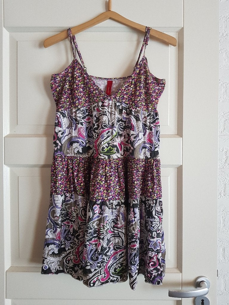Dames/ meisjes  jurkje Vero Moda maat XS, Kleding | Dames, Jurken, Vero Moda, Ophalen of Verzenden, Zo goed als nieuw, Maat 34 (XS) of kleiner