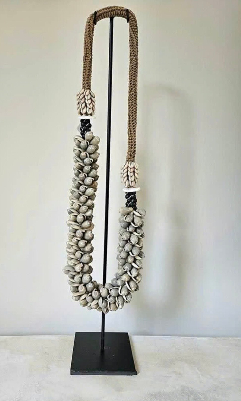 Schelpenketting te koop, Huis en Inrichting, Woonaccessoires | Kransen, Ophalen of Verzenden, Zo goed als nieuw
