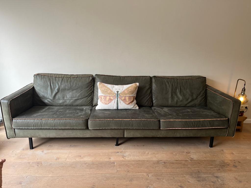 Gratis af te halen groene bank 3,5 zits, Ophalen, 250 tot 300 cm, Gebruikt, 75 tot 100 cm