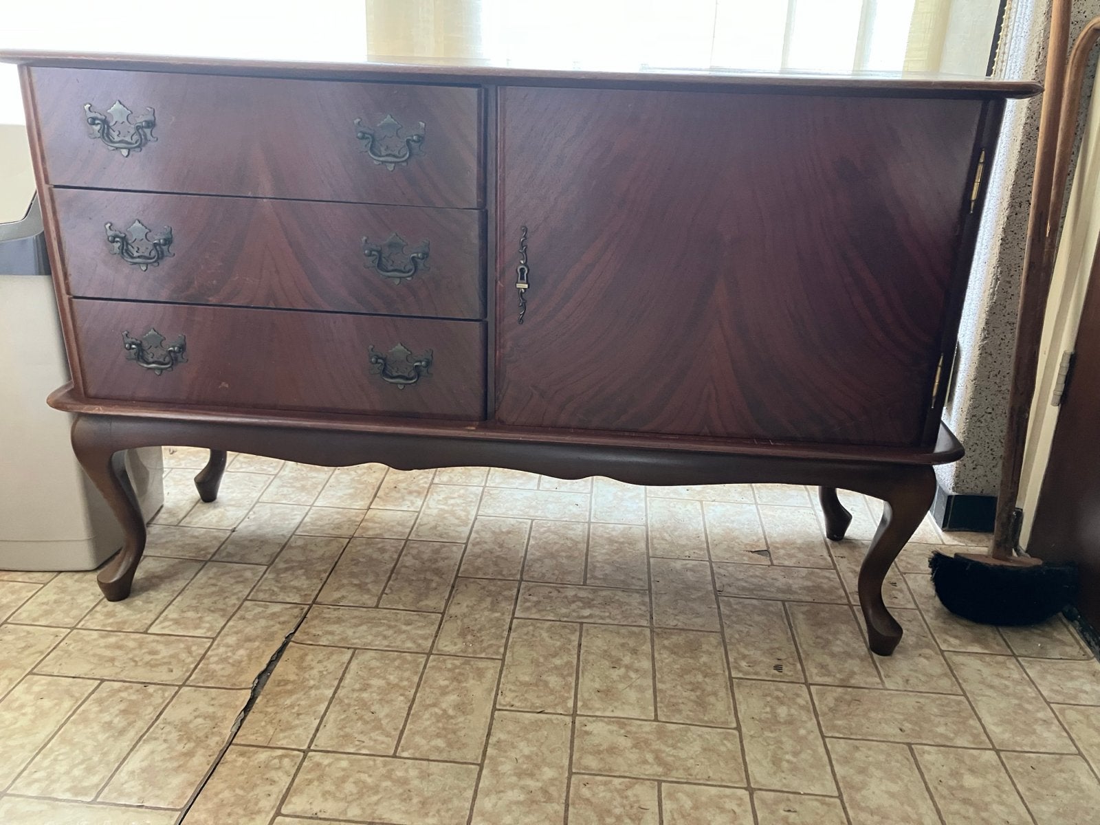 Antiek dressoir met lades en kastruimte, Antiek en Kunst, Ophalen
