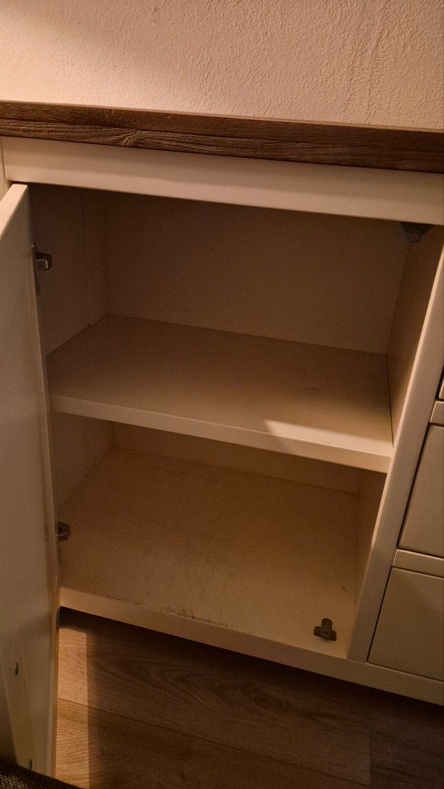Lizzano Dressoir / Televisiekast, Ophalen, Gebruikt, 150 tot 200 cm, Met lade(s)
