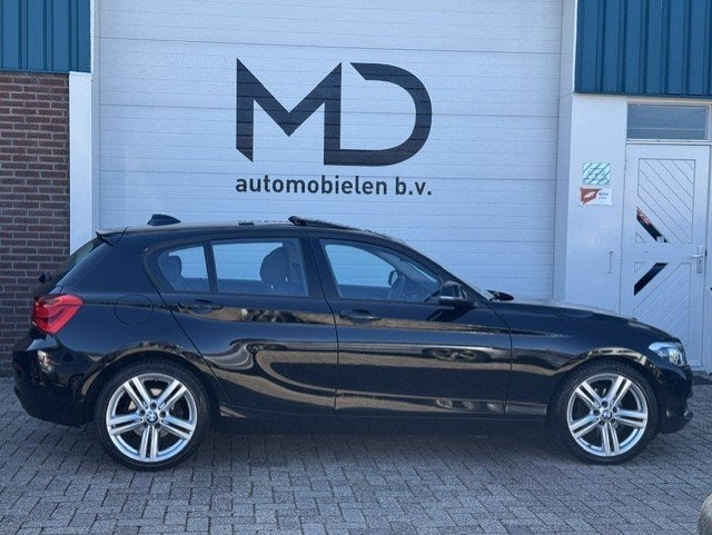 BMW 1-serie 118i High Executive Sport-Schuifdak-LED-Automaat, Gebruikt, Zwart, Bedrijf, 650 kg