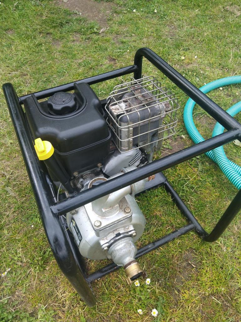 Briggs en stratton water pompen, Ophalen of Verzenden