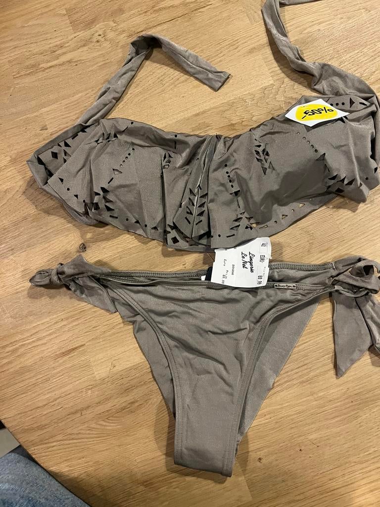 Banana moon bikini maat 38/40 NIEUW!! Nu €15,-, Kleding | Dames, Badmode en Zwemkleding, Ophalen of Verzenden, Nieuw, Bikini