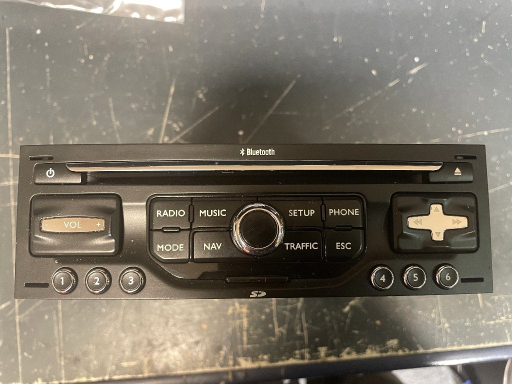 Peugeot 5008 navigatie autoradio Bluetooth incl. SD-kaart, Ophalen of Verzenden, Gebruikt