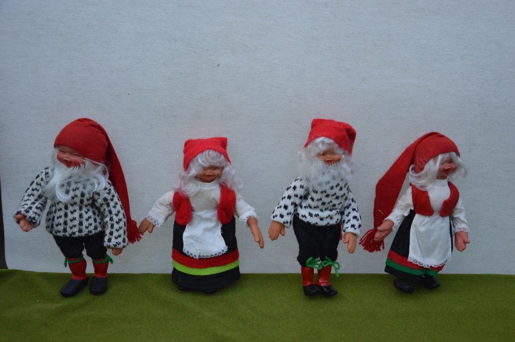 4 vintage Nisse poppen uit Noorwegen Arne Hasle Askim Norge, Ophalen of Verzenden, Gebruikt, Pop