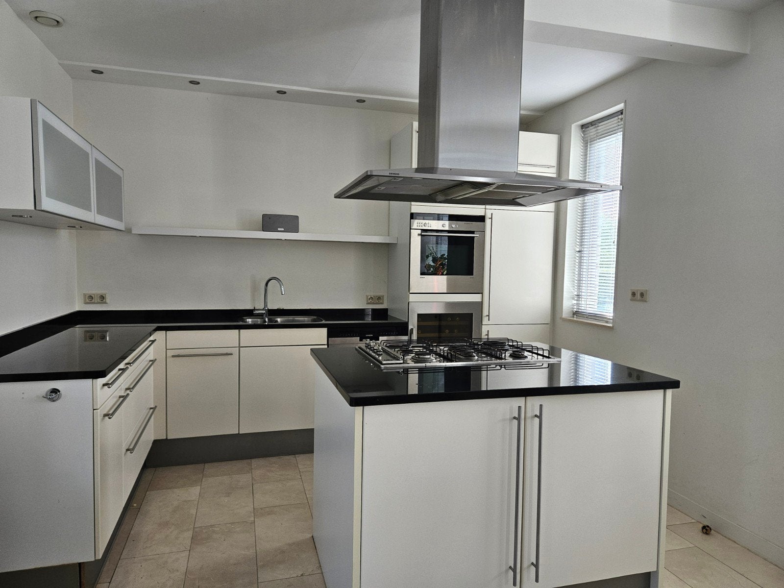 Nagenoeg complete keuken, Ophalen, Gebruikt, Wit, Overige typen