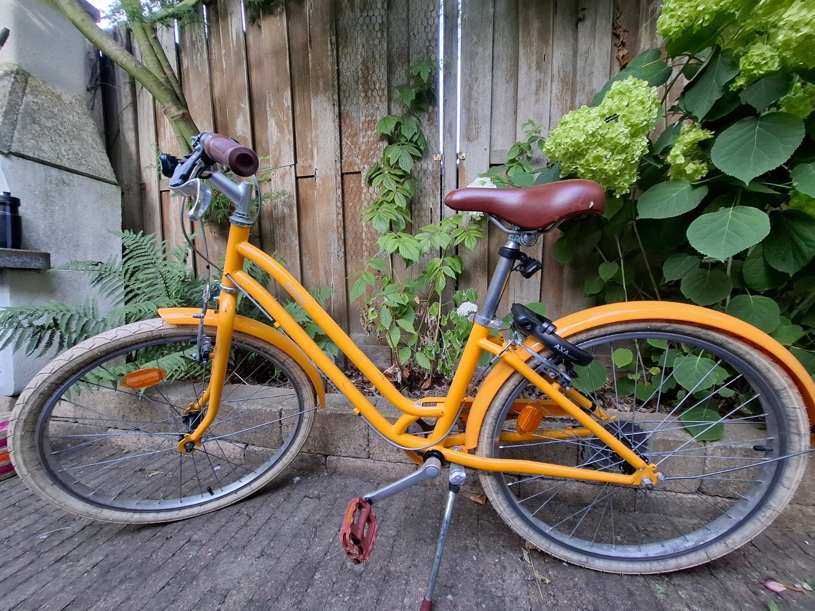 Gele Elops 500 stadsfiets, 24 inch, Fietsen en Brommers, Ophalen of Verzenden, Gebruikt, 24 inch, Elops