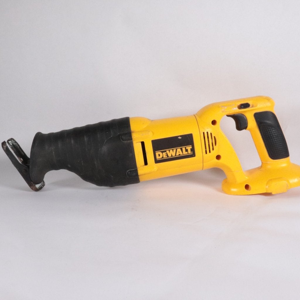 DeWalt reciprozaag DCS382N-XJ 18V -Gebruikt, Dewalt, Gebruikt, Support@dewalt.com, 701 E. Joppa Road
Towson, MD 21286
USA