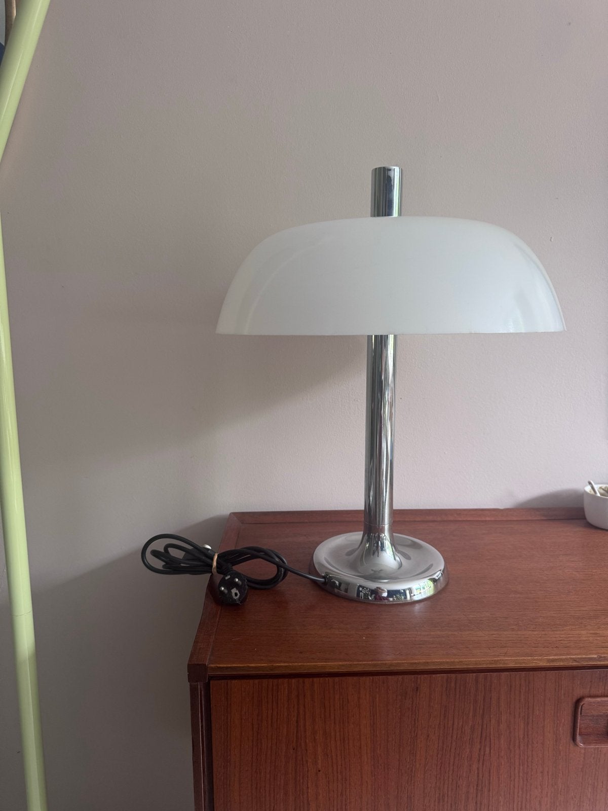 Vintage Egon Hillebrand Tafellamp - Chroom & Opaalglas, Ophalen