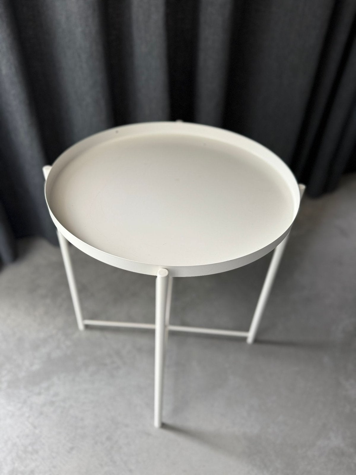Witte ronde bijzettafel - Gebruikt, Minder dan 55 cm, Gebruikt, Metaal of Aluminium, Rond