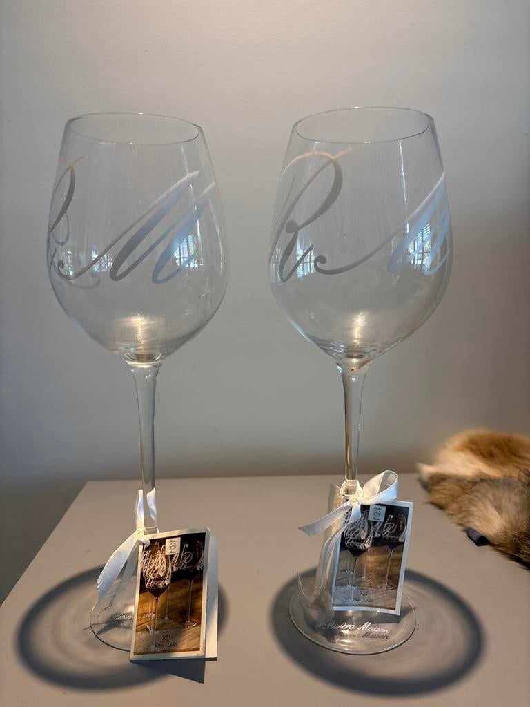 Nieuw: 2 grote Riviera Maison wijnglazen, Ophalen of Verzenden, Nieuw, Glas, Riviera Maison