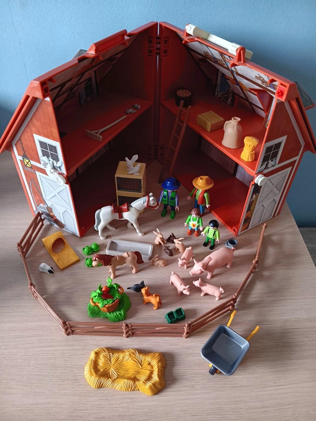 Playmobil Mijn meeneem boerderij met veel extra's, Ophalen, Zo goed als nieuw, Complete set