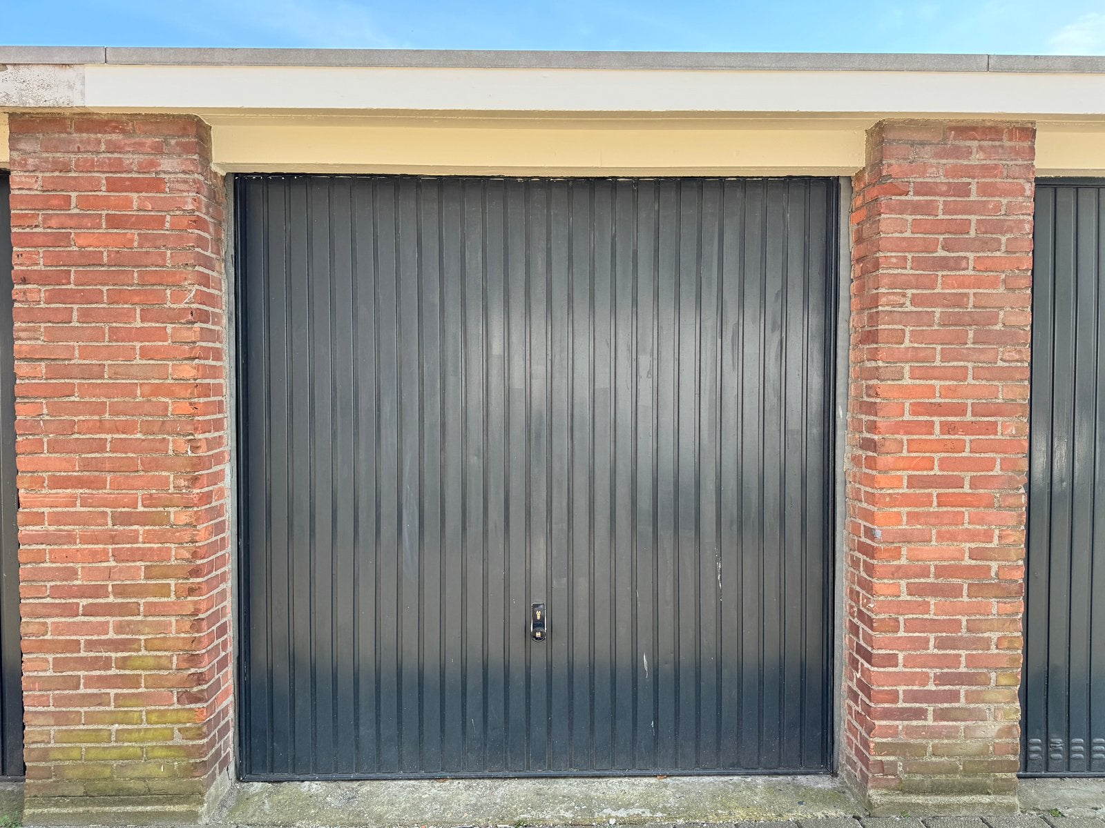 Garagebox te koop UTRECHT (beveiligd terrein), Utrecht