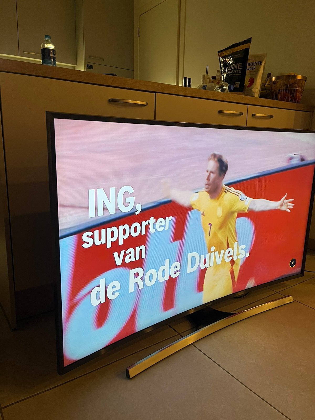 Samsung 55 Inch 4k Smart Tv ( nieuwprijs 1500e), Audio, Tv en Foto, Televisie-accessoires, Ophalen of Verzenden, Zo goed als nieuw