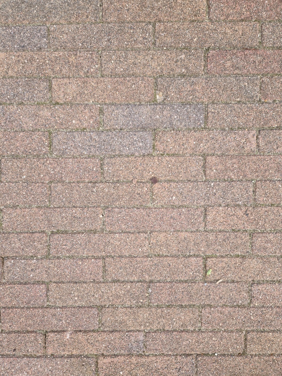 Gratis ruim 8m2 bestrating, Ophalen, Beton, Klinkers