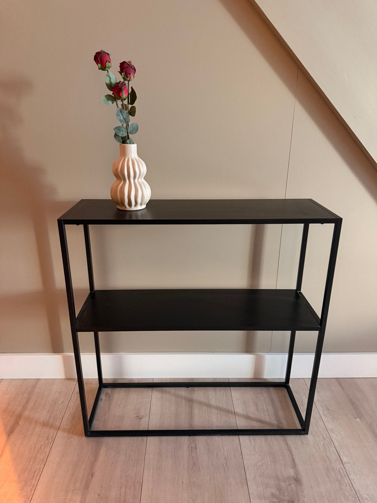 Jysk VIRUM Sidetable VIRUM 26x80 met schap zwart, 50 tot 100 cm, Ophalen of Verzenden, Zo goed als nieuw, 25 tot 50 cm