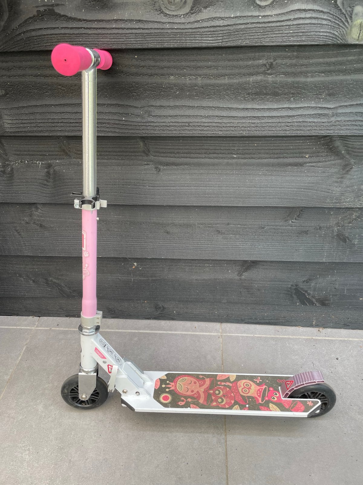Oxelo step met leuke print en roze handvatten, Ophalen, Gebruikt, Gewone step