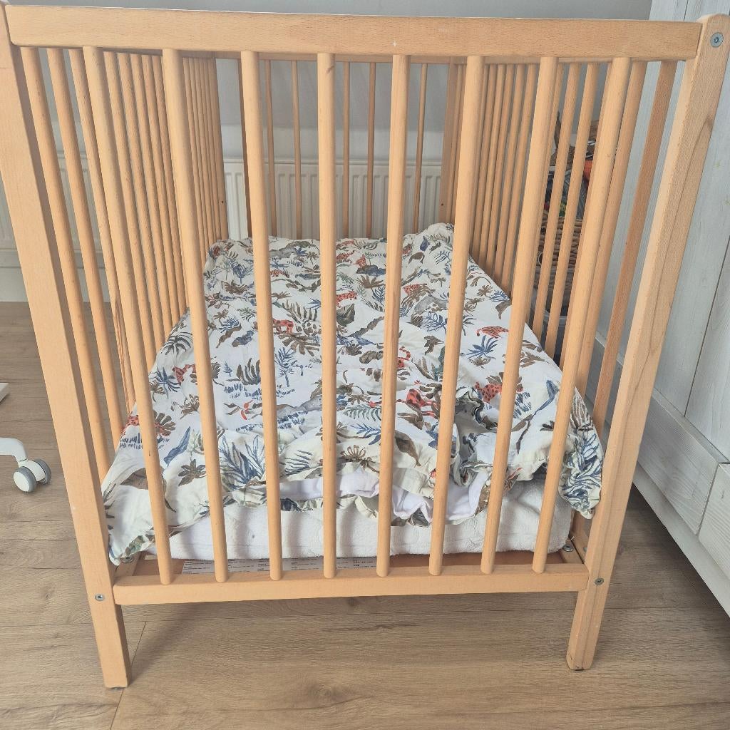 SNIGLAR ledikant Ikea, Ophalen, Gebruikt, Minder dan 140 cm, Matras