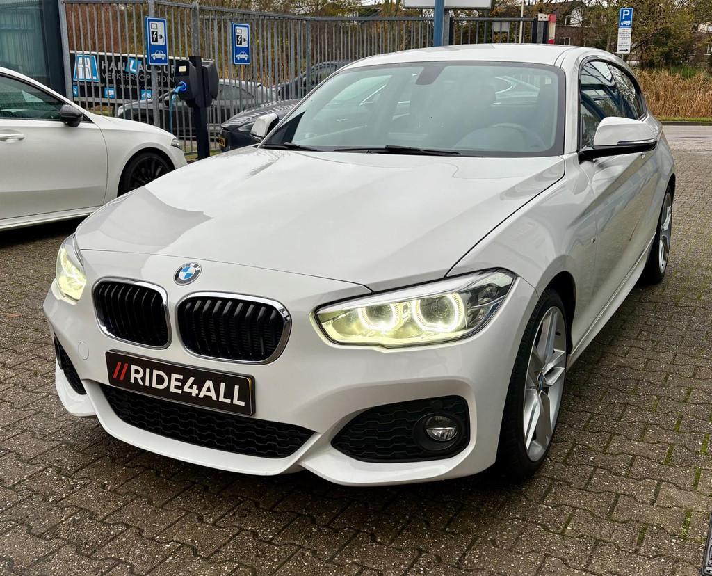 BMW 1-serie 116i M-Sport/ALCANTARA/CRUISE/BLUETOOTH!, Auto's, BMW, 1-Serie, Achterwielaandrijving, Gebruikt, Euro 6