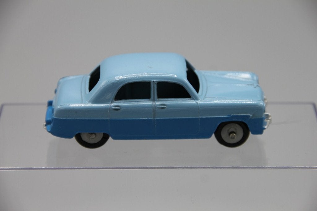 Dinky Toys Ford Zephyr Saloon # 162, Ophalen of Verzenden, Zo goed als nieuw, Auto, Dinky Toys