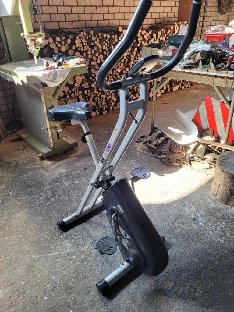 compacte hometrainer XBike, Ophalen, Gebruikt, Benen, Hometrainer