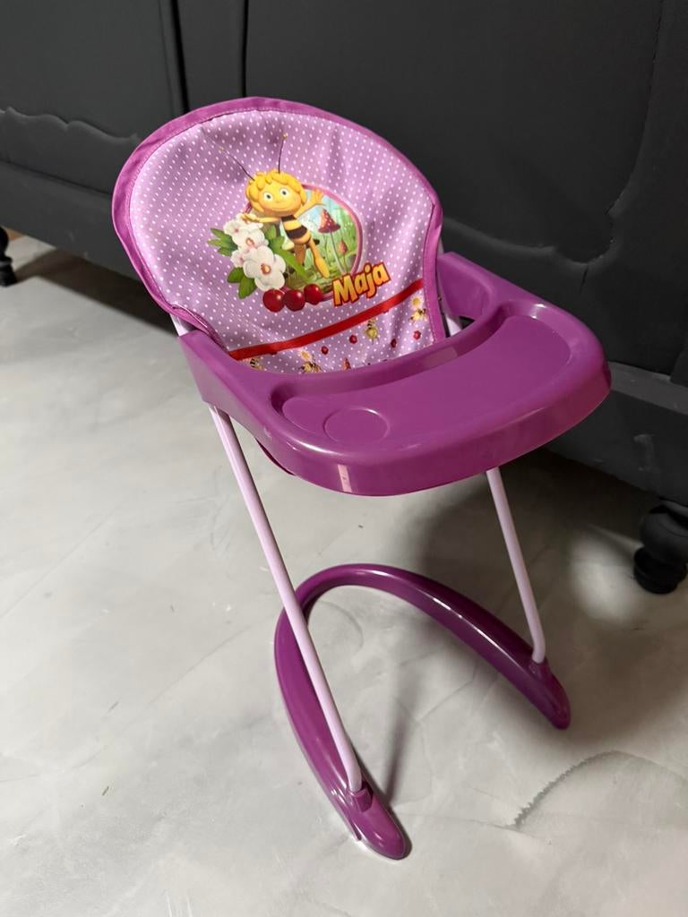 Poppen kinderstoel Maja de Bij, Kinderen en Baby's, Speelgoed | Poppen, Ophalen of Verzenden, Zo goed als nieuw, Overige typen