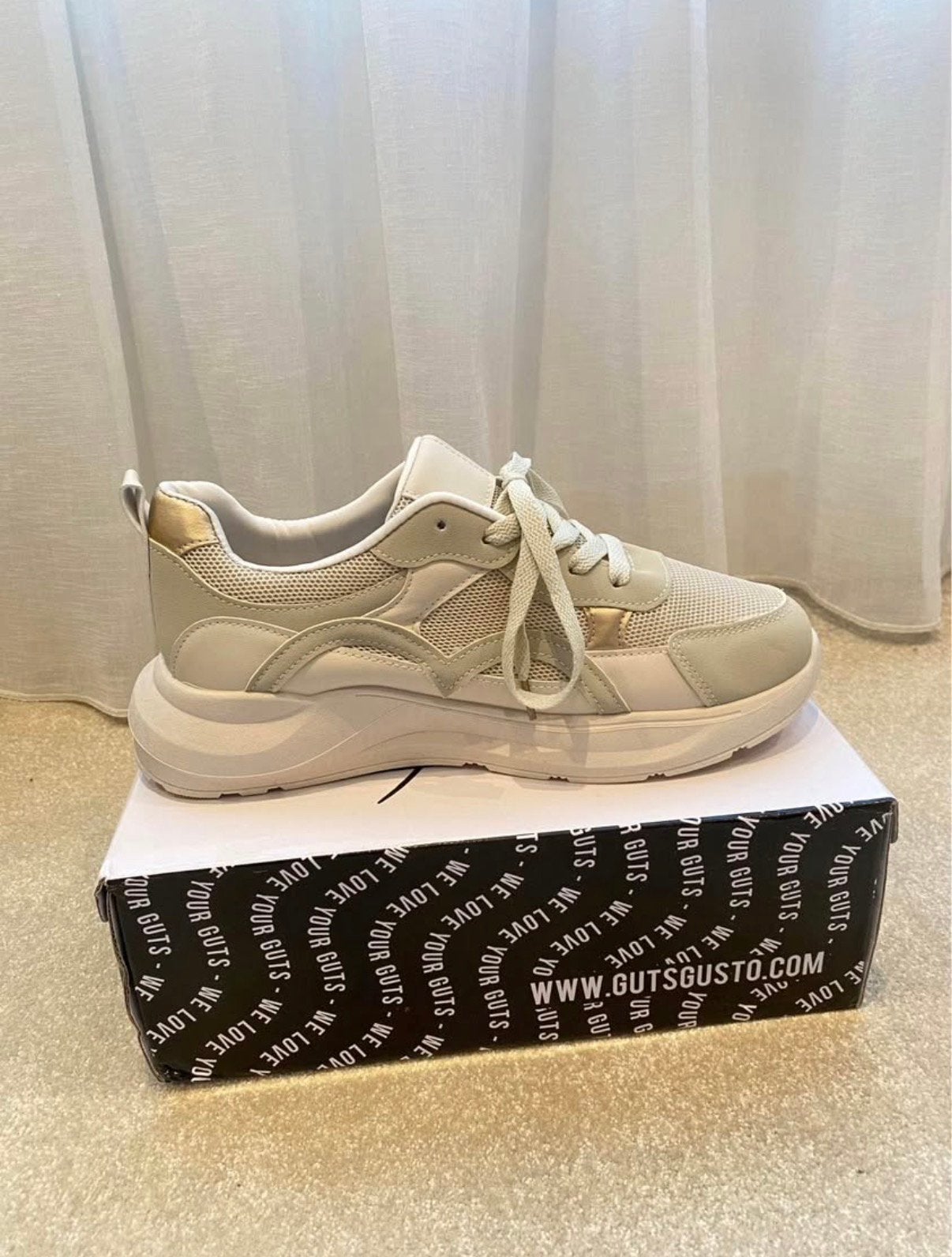 Dames sneakers maat 42 - nieuw, Wit, Nieuw, Ophalen of Verzenden, Sneakers of Gympen