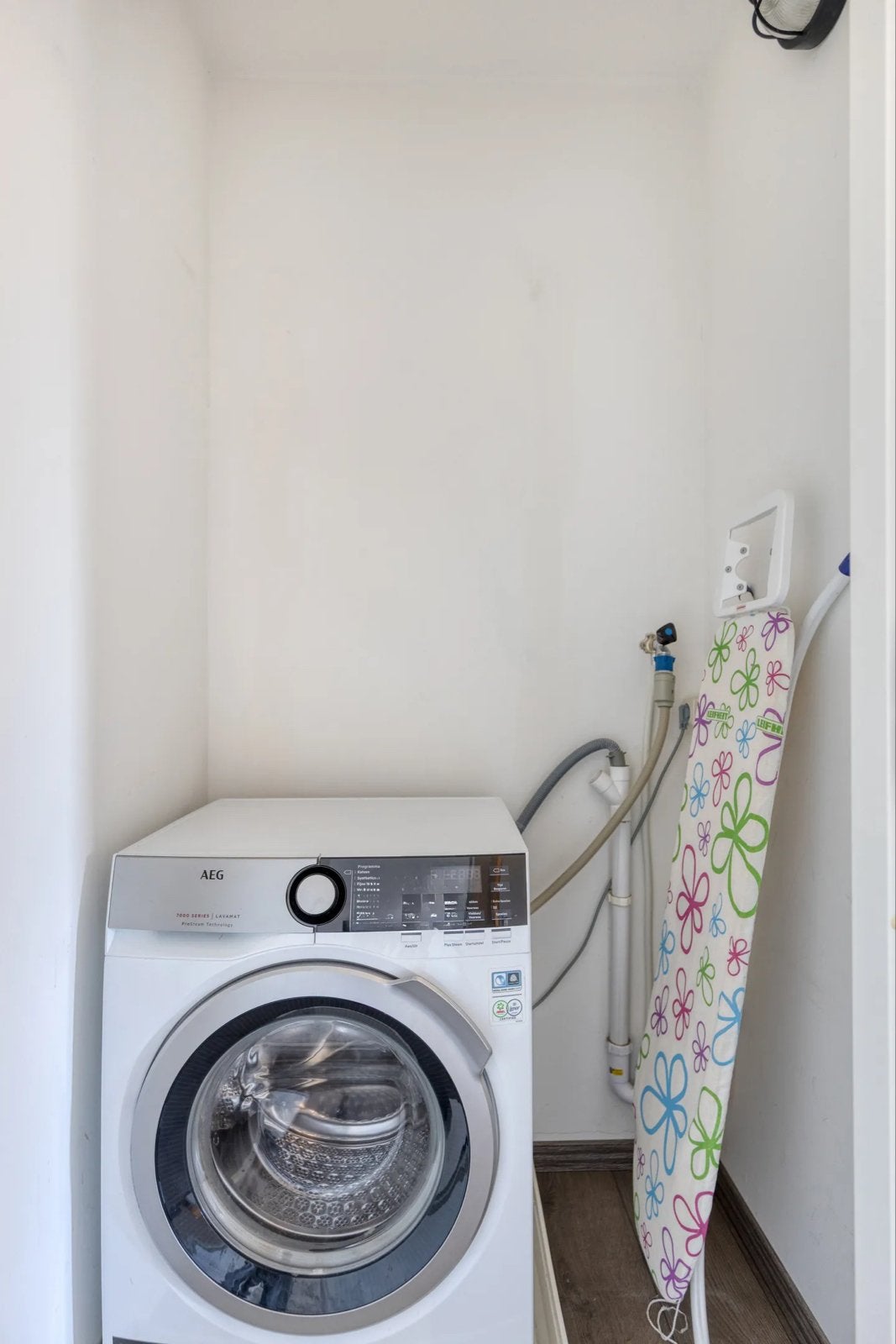 AEG 7000 Series Lavamat ProSteam Wasmachine L7FE84ES, Ophalen, 1200 tot 1600 toeren, Gebruikt, 8 tot 10 kg