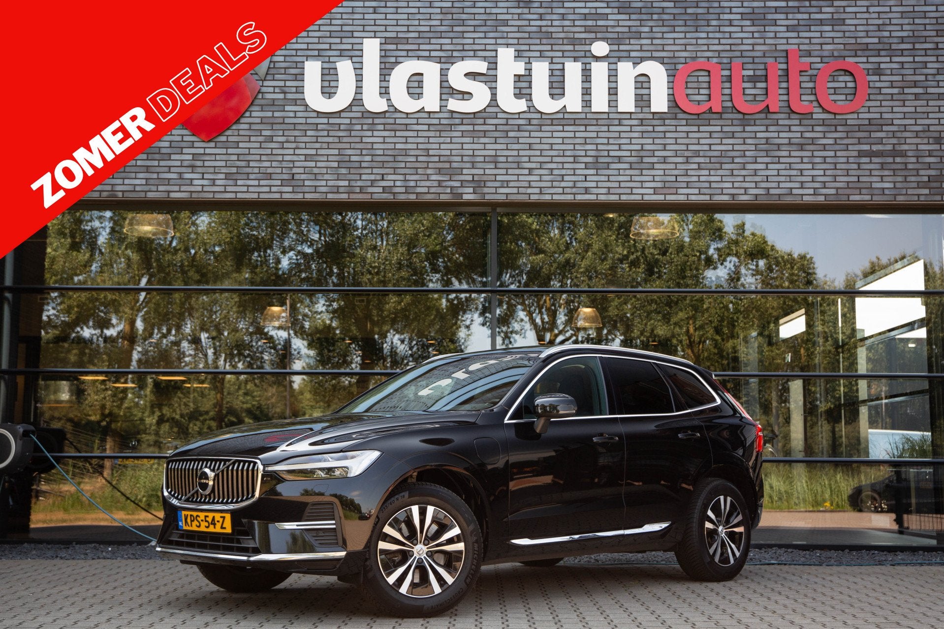Volvo XC60 2.0 T6 Plug-in hybrid AWD Plus Bright , Panoramad, Automaat, Stof, Gebruikt, Euro 6