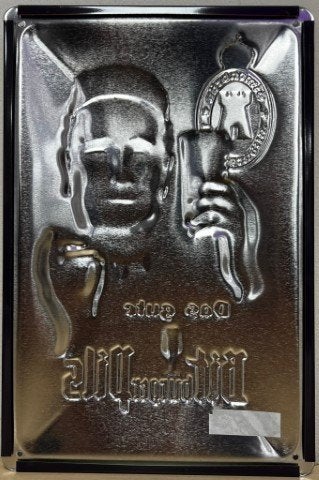 Bitburger Pils Bier relief reclamebord van metaal wandbord, Verzamelen, Ophalen of Verzenden, Nieuw, Reclamebord, Plaat of Schild