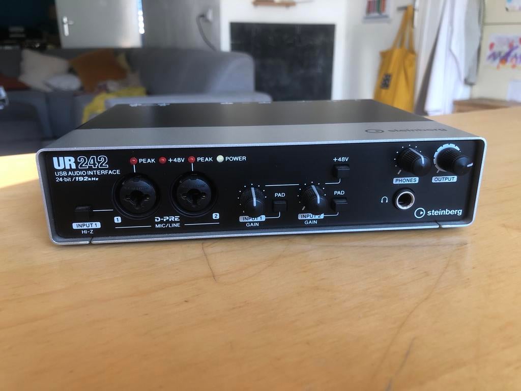 Steinberg UR242 Audio Interface - Yamaha, Ophalen of Verzenden, Gebruikt, Minder dan 5 kanalen, Microfooningang