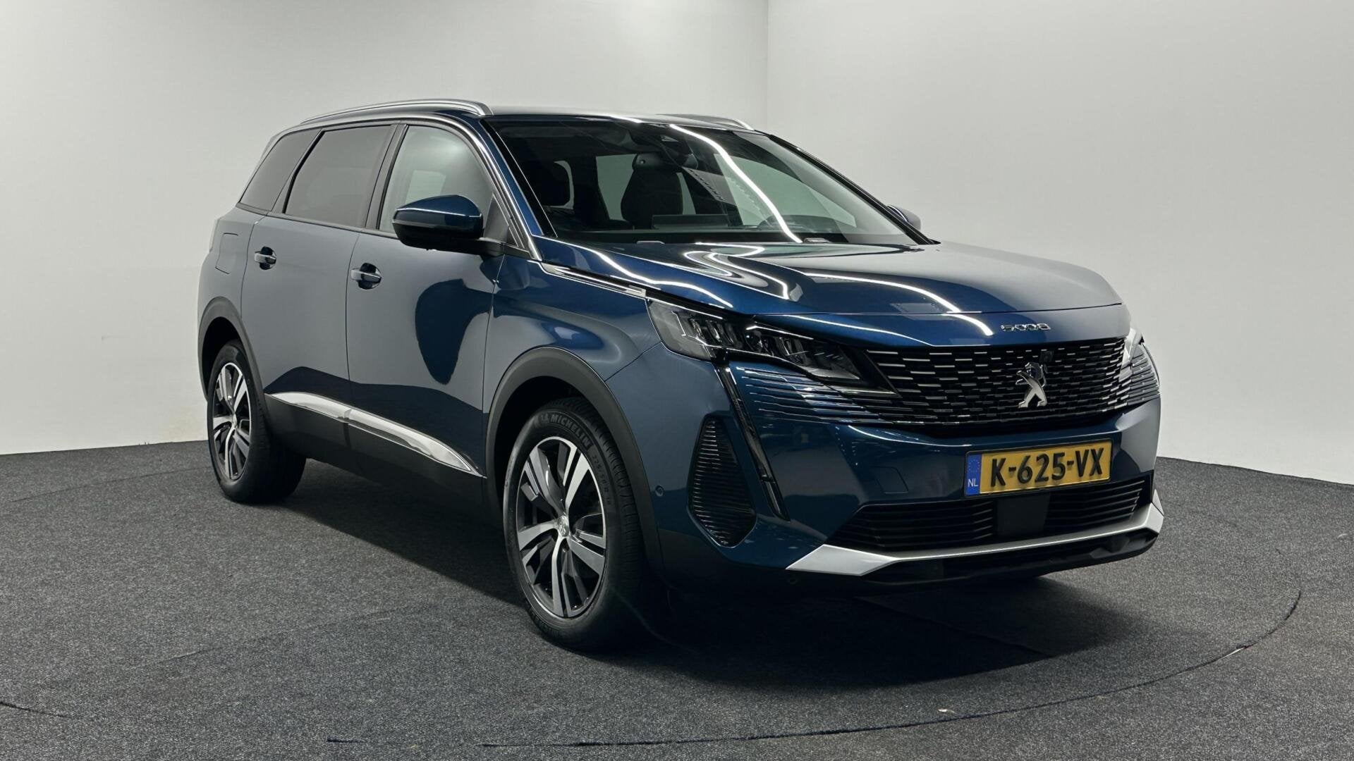 Peugeot 5008 1.2 PureTech Blue Lease Allure TREKHAAK CAMERA, Voorwielaandrijving, Gebruikt, Euro 6, 1199 cc