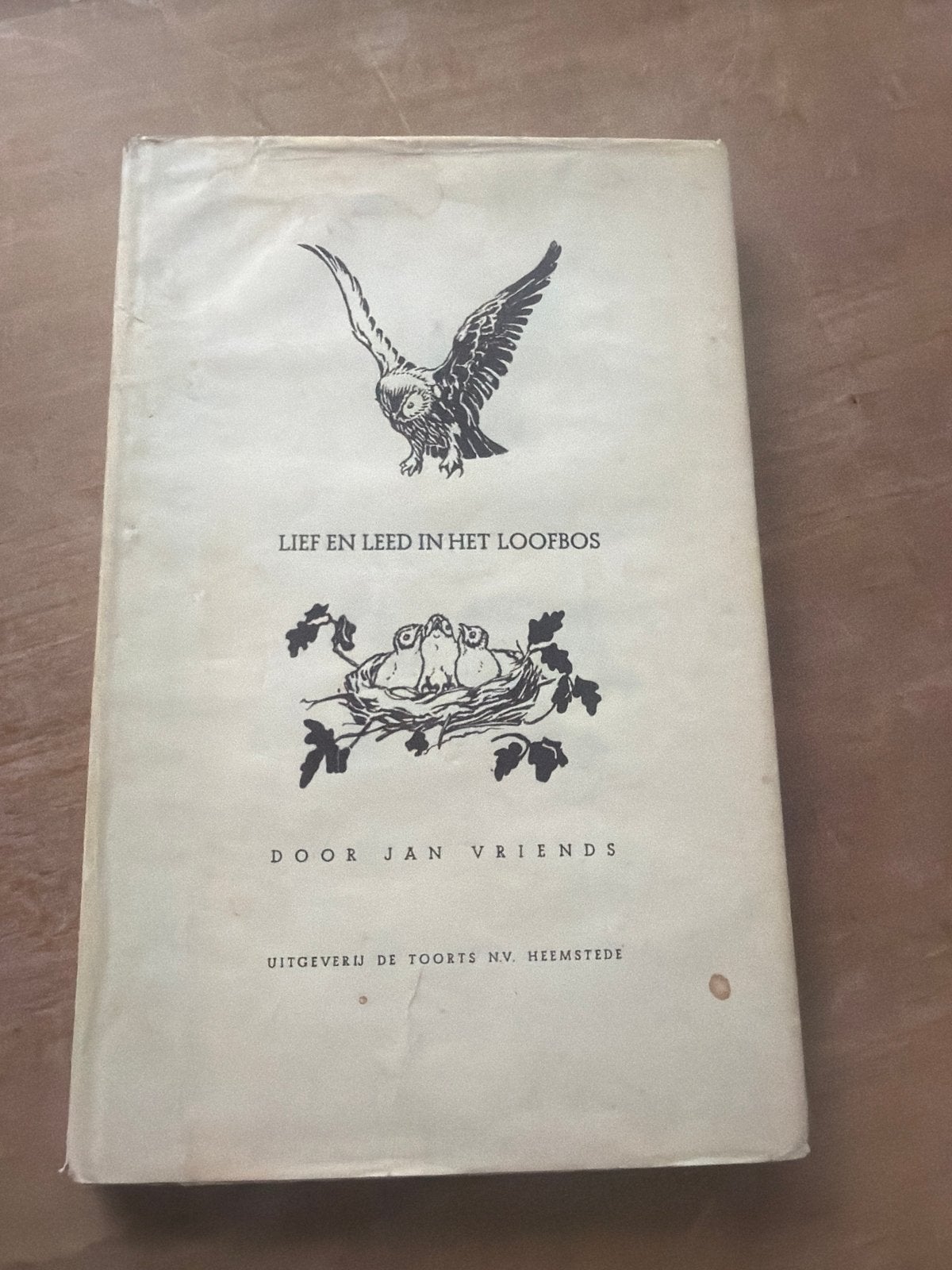 Lief en Leed in het Loofbos - Jan Vriends (Vintage Boek), Boeken, Natuur, Ophalen of Verzenden, Gelezen, Natuur algemeen