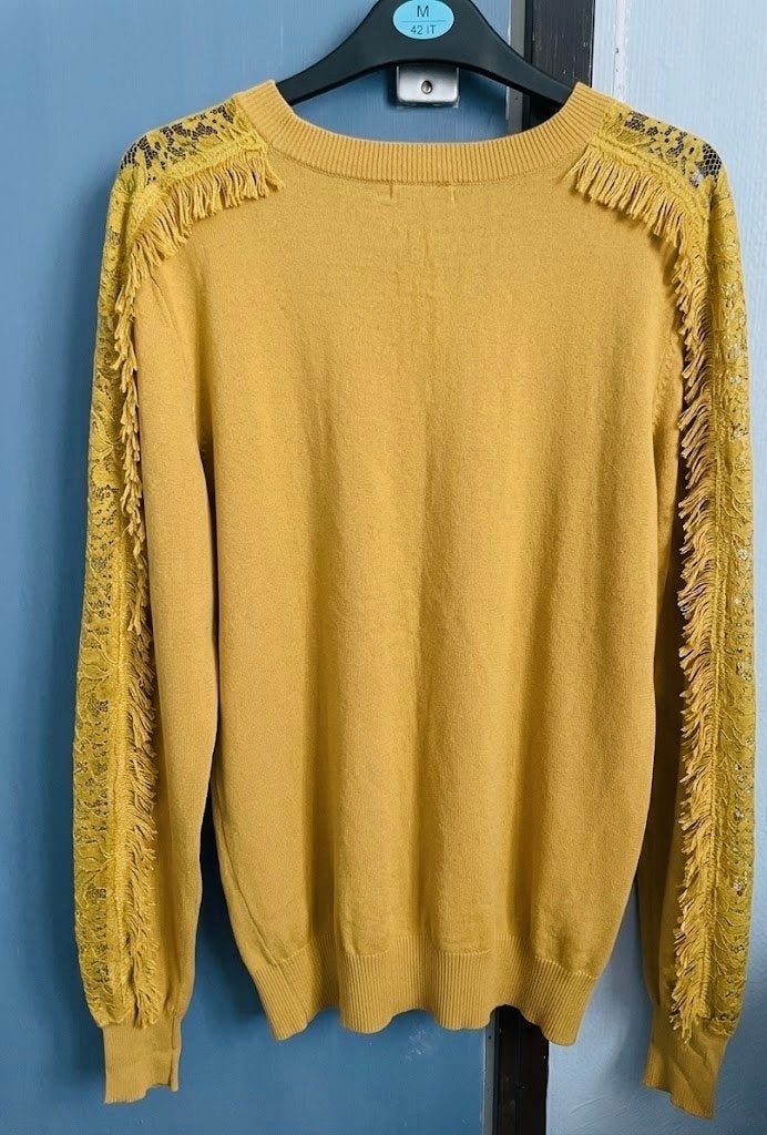 Nieuwe Gele Trui met Kanten Mouwen - Maat M, Ophalen of Verzenden, Nieuw, Maat 38/40 (M), Geel