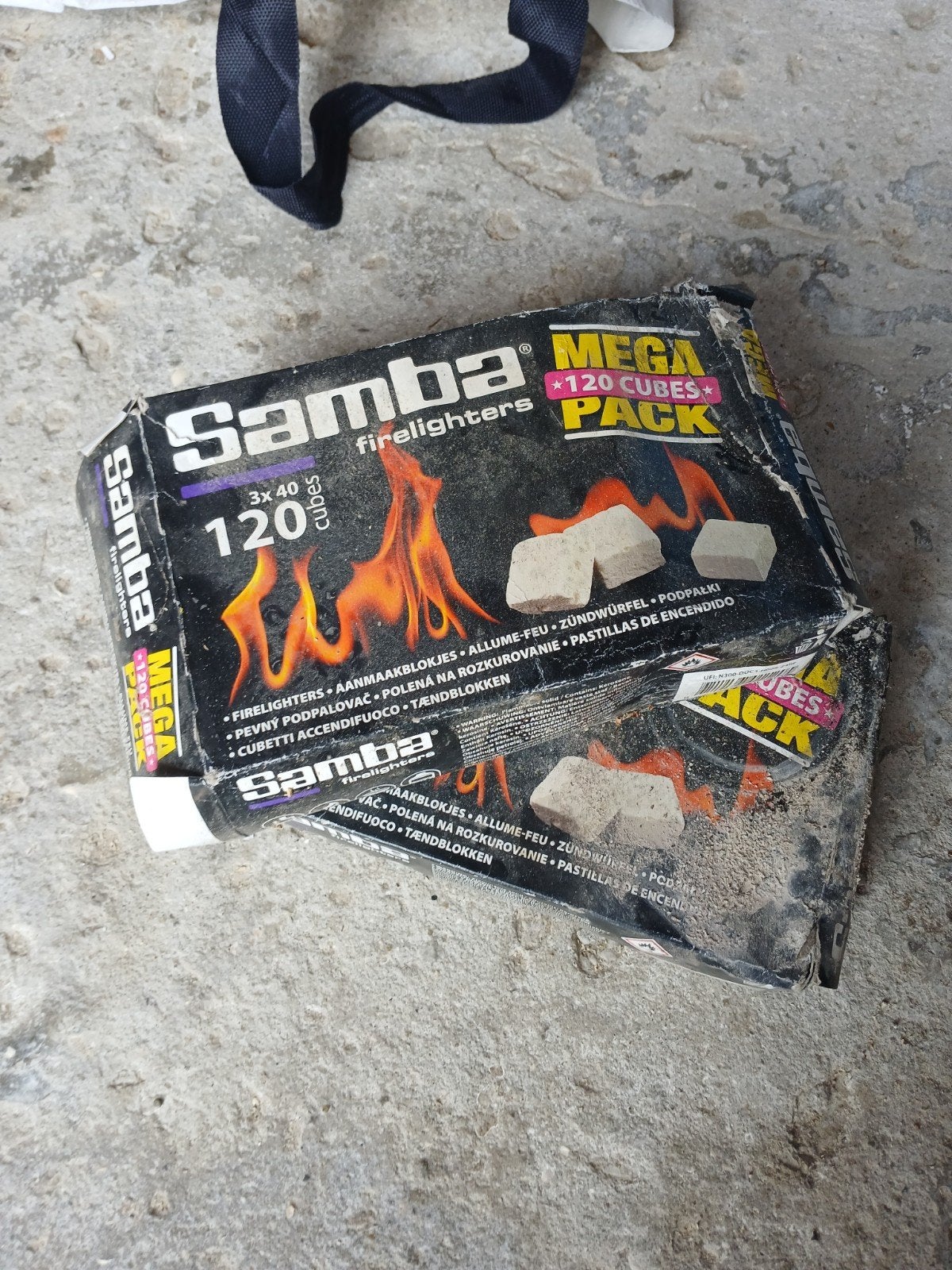 aanmaak blokjes voor bbq, Ophalen